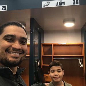 Meet your Posher, Nickelas